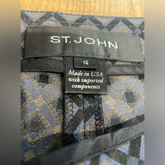 St. John Navy Wool Fringe 3/4 Sleeve Blazer (Sz 10) and Pant (Sz 12) Set - Picture 14 of 15